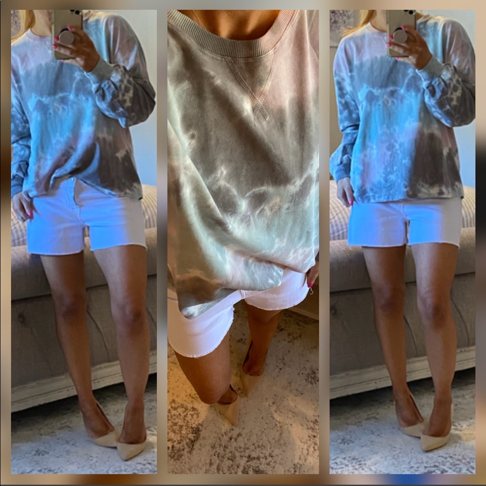 Last๐Soft gray Mist top - Picture 1 of 8
